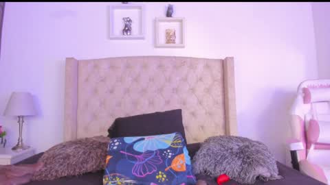 Snapshot of natalia_collinslim chatting on December 29, 2024, 3:44 am Natalia online show from December 29, 2024, 3:44 am