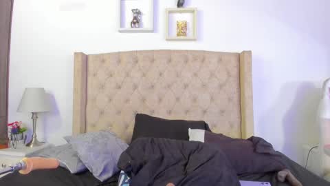 Snapshot of natalia_collinslim chatting on February 16, 2025, 7:04 am Natalia online show from February 16, 2025, 7:04 am