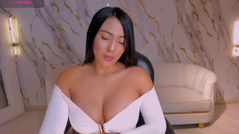 Snapshot of natalielewis_ chatting on June 27, 2026, 12:22 pm Natalie Lewis online show from June 27, 2026, 12:22 pm