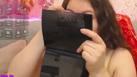 Snapshot of nataly_cute1 chatting on December 3, 2025, 7:56 pm Nataly online show from December 3, 2025, 7:56 pm