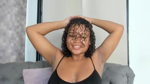Snapshot of nataly_velez chatting on September 30, 2025, 7:30 pm Naty online show from September 30, 2025, 7:30 pm