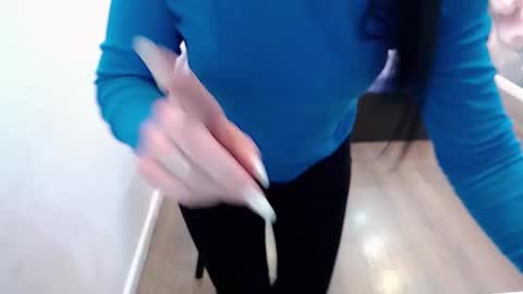 natalyaberd online show from February 28, 2025, 7:25 pm