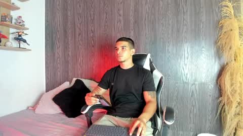 Snapshot of natan_77 chatting on April 7, 2026, 2:23 am natan_77 online show from April 7, 2026, 2:23 am