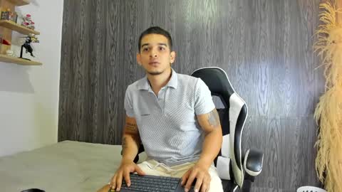 Snapshot of natan_77 chatting on April 12, 2026, 11:32 pm natan_77 online show from April 12, 2026, 11:32 pm