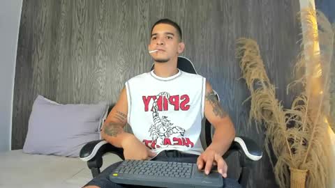 Snapshot of natan_77 chatting on April 26, 2026, 12:14 pm natan_77 online show from April 26, 2026, 12:14 pm