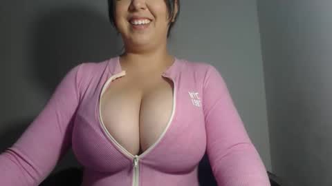 Snapshot of natasha9_ chatting on September 25, 2025, 3:10 am NATTY online show from September 25, 2025, 3:10 am