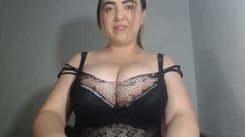 Snapshot of natasha9_ chatting on February 20, 2026, 12:29 am NATTY online show from February 20, 2026, 12:29 am