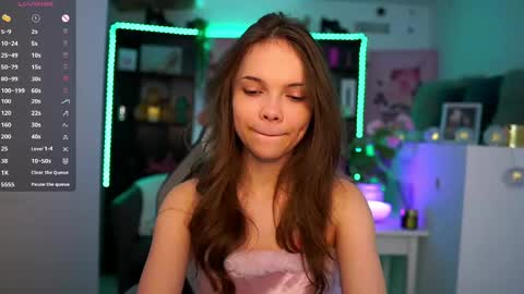 Snapshot of natasha__malkova chatting on January 10, 2025, 11:00 am natasha__malkova online show from January 10, 2025, 11:00 am