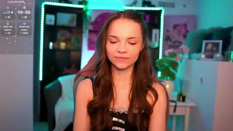 Snapshot of natasha__malkova chatting on January 31, 2025, 1:23 pm natasha__malkova online show from January 31, 2025, 1:23 pm