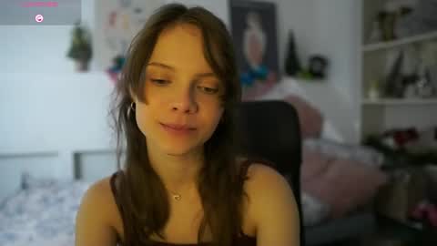 natasha__malkova online show from December 22, 2025, 2:14 pm