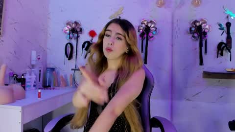 Snapshot of natasha_adams___ chatting on April 29, 2026, 10:05 pm NATASHA online show from April 29, 2026, 10:05 pm