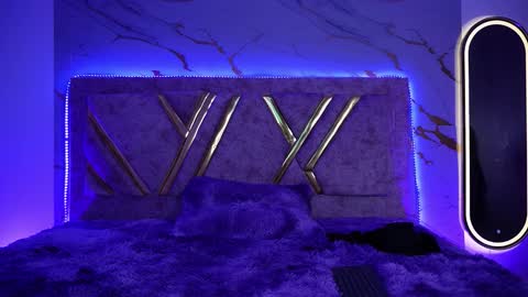 Natasha Vesper  online show from January 6, 2026, 6:55 pm