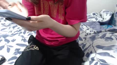 NATASHA online show from November 21, 2025, 5:44 pm