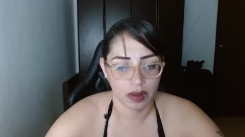 Natasha Smithe  online show from February 12, 2025, 2:14 am