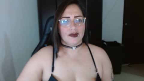 Natasha Smithe  online show from October 12, 2025, 7:35 pm