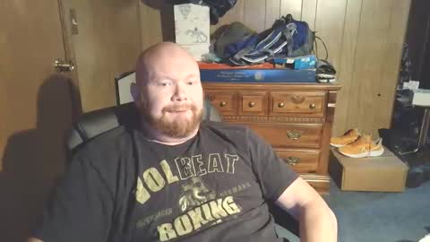 Snapshot of nate_b99 chatting on October 20, 2025, 10:32 pm Nate online show from October 20, 2025, 10:32 pm