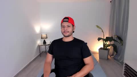 Nate Ocean online show from December 18, 2025, 1:44 am