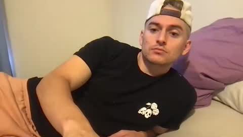 natetheexplorer online show from November 8, 2025, 11:14 pm