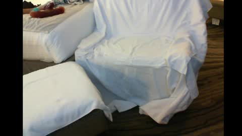 daddy n8 online show from April 19, 2026, 3:28 am