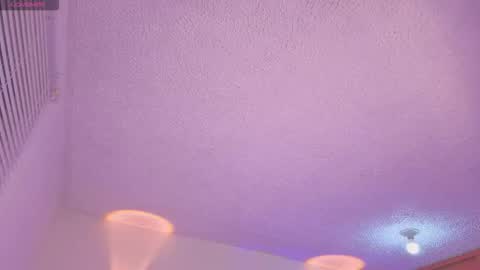 nathaly sky online show from October 29, 2025, 9:55 am