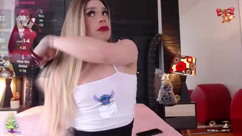 nathaliaz online show from December 17, 2024, 12:11 pm