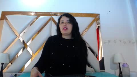 nathaly low online show from March 7, 2026, 12:24 pm