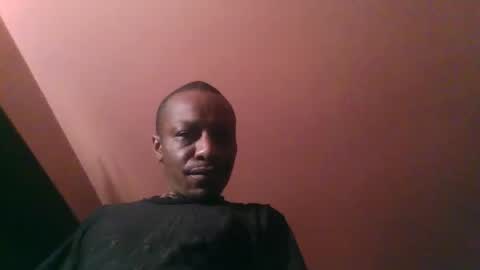 nathanbutler0 online show from October 24, 2025, 12:41 am