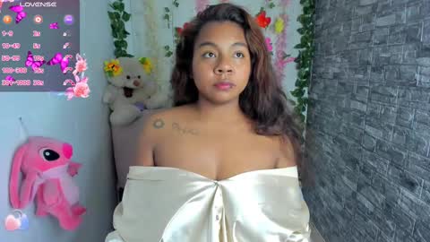 Naty online show from March 9, 2025, 5:44 am