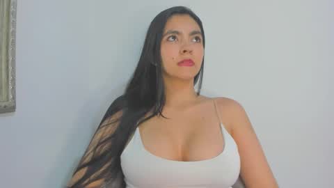 Snapshot of nathyy_garcia chatting on November 1, 2025, 11:51 pm Nathyy online show from November 1, 2025, 11:51 pm