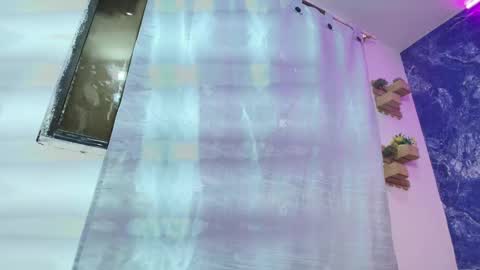 nati_fresh online show from December 4, 2025, 7:44 pm