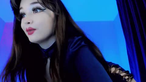 natsumi18 online show from March 9, 2025, 7:56 am