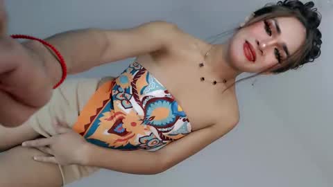 Snapshot of nattayah chatting on May 18, 2026, 3:35 am Nathalie smith online show from May 18, 2026, 3:35 am