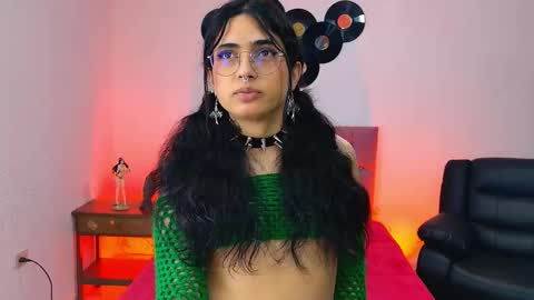 Natt  online show from September 23, 2025, 11:02 am