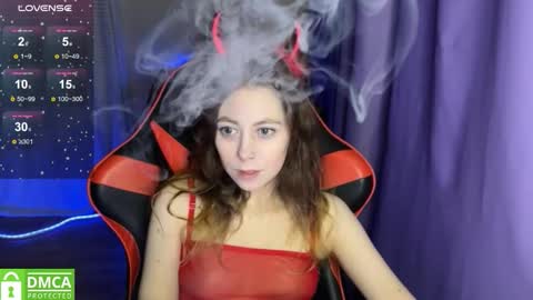 natural_babe666 online show from November 9, 2025, 8:18 pm