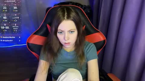 natural_babe666 online show from February 22, 2026, 10:52 pm