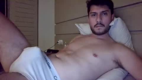 natural_dan online show from December 25, 2024, 9:33 pm