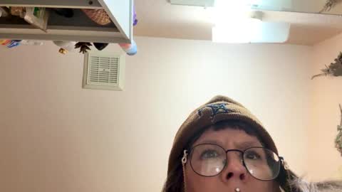 naturebabe666 online show from May 15, 2026, 10:44 am