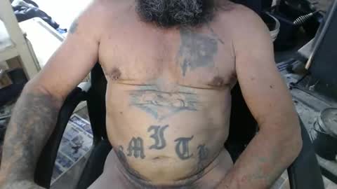 NatureNaked online show from November 21, 2025, 11:31 am