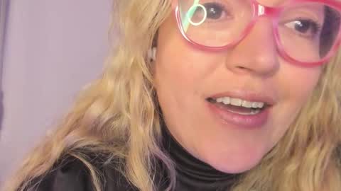 Snapshot of naty__mature_ chatting on November 23, 2025, 7:08 am Nataly online show from November 23, 2025, 7:08 am