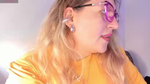 Snapshot of naty__mature_ chatting on April 20, 2026, 5:37 pm Nataly online show from April 20, 2026, 5:37 pm