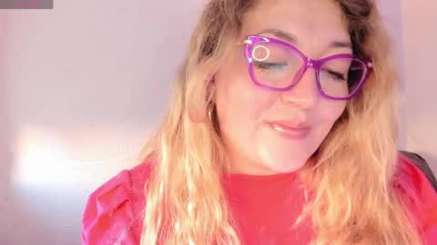 Snapshot of naty__mature_ chatting on May 8, 2026, 6:24 pm Nataly online show from May 8, 2026, 6:24 pm