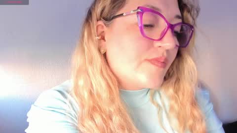 Snapshot of naty__mature_ chatting on May 11, 2026, 5:54 pm Nataly online show from May 11, 2026, 5:54 pm