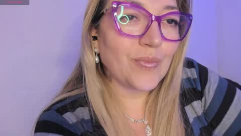 Snapshot of naty__mature_ chatting on May 15, 2026, 10:50 pm Nataly online show from May 15, 2026, 10:50 pm