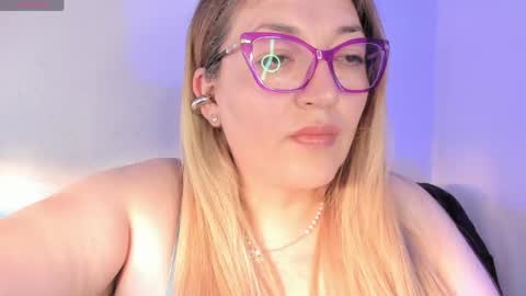 Snapshot of naty__mature_ chatting on June 8, 2026, 6:30 pm Nataly online show from June 8, 2026, 6:30 pm