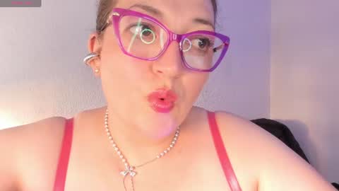 Snapshot of naty__mature_ chatting on June 16, 2026, 5:48 pm Nataly online show from June 16, 2026, 5:48 pm