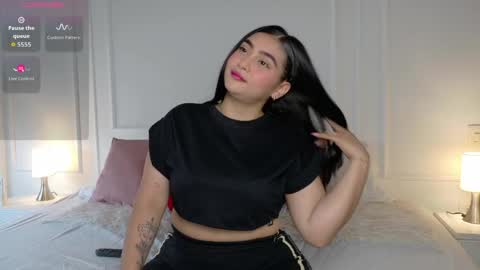 Snapshot of naty_model25 chatting on April 6, 2026, 3:02 pm naty_model25 online show from April 6, 2026, 3:02 pm