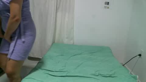 Snapshot of natyscoth chatting on February 1, 2025, 5:49 am online show from February 1, 2025, 5:49 am