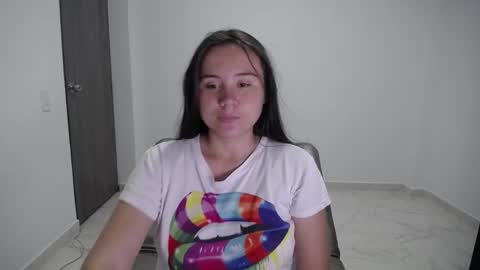 Snapshot of natyscoth chatting on March 18, 2026, 3:09 am online show from March 18, 2026, 3:09 am