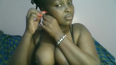 naughti_garlie online show from October 30, 2025, 6:08 pm