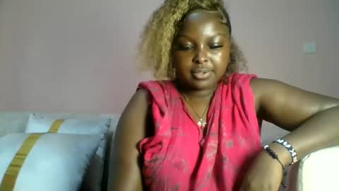 Snapshot of naughti_garlie chatting on May 25, 2026, 11:16 am naughti_garlie online show from May 25, 2026, 11:16 am